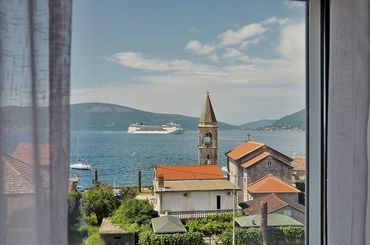 Bayview Apartments Tivat Montenegro Exterior foto